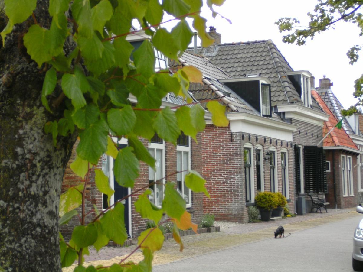 Vakantiehuis 'T Laaisterplakky Zonder Drempels Villa Oude Bildtzijl Exterior photo